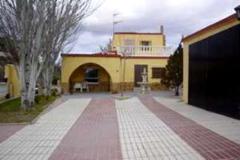 Villa - country house in Alicante