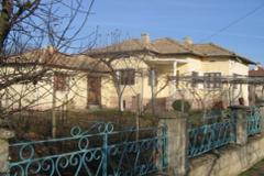 3 Bed village house