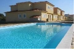 3 BEDROOM TOWNHOUSES