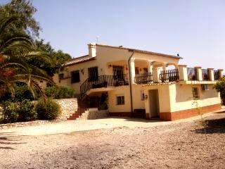 Villa - Country House For Sale in Agullent, Província de València, Spain