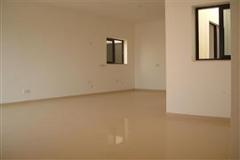 Highly Finished Penthouse With Airspace