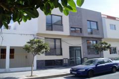Los Lagos Apartments