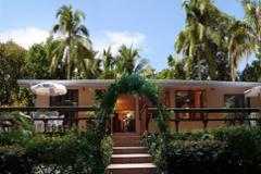 Charming house on Contadora Island