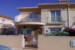 Villa - Terraced House in Alicante