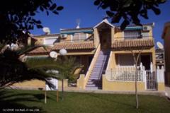 Villa - Bungalow in Alicante