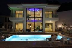 Luxury Villa 4bed 4bath private pool