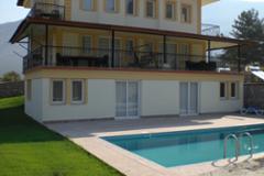 Spacious 2 Bed Duplex Apartment with Pool (Last Remaining)