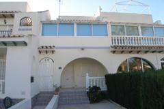 2 bed Upstairs with solarium
