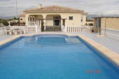 Fully furnished villa with private pool and garage