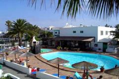 1 Bedroom Apartment close to Beach