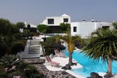 Manrique inspired Villa