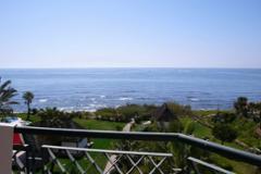 First beach line apartment with fantastic (180 ºC) sea views 