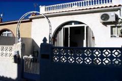 Villa - town house in Alicante