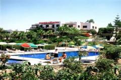 Centrally located just off the Tombs of the Kings Road, Kings Beach Park is just...