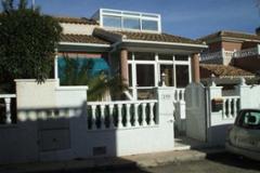 Villa - Detached House in Alicante