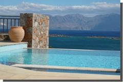 4 bedroom villa with infinity pool and motor crusier with berth