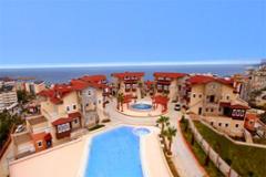 Town houses & penthouses on the hiill 200 meters from the beach with peninsula v...