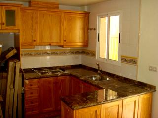 Villa - town house For Sale in Villamartín, Alicante, Spain