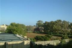 3 Bedroom Apartment in the outskirts of town