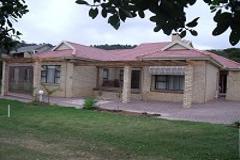 WELL CONSTRUCTED FACEBRICK HOME