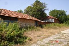 Nice quiet area in beautiful countriside village.