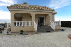 REDUCED BARGAIN VILLA IN CALLOSA