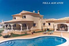 Villa in Alicante