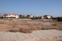 522m2 plot of land in Timi village