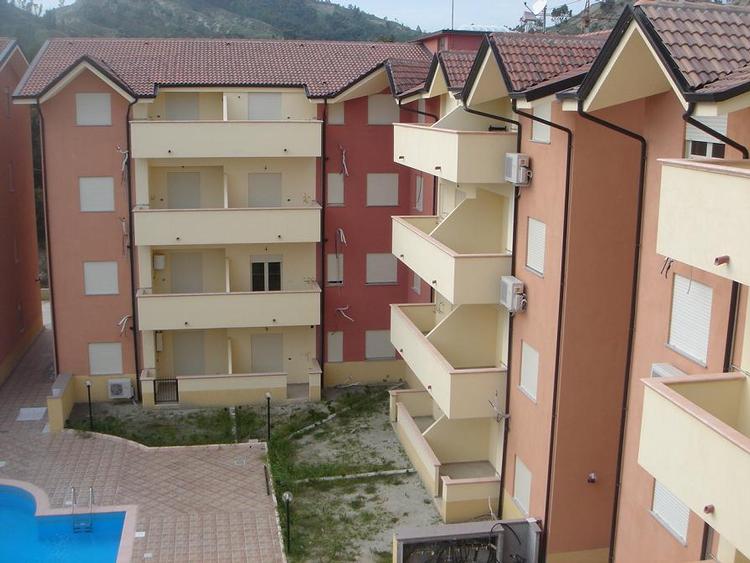 Key-ready apartments with pool. 750 meters from sandy beach.