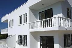 Villa - House / Home in Karşıyaka İlçesi