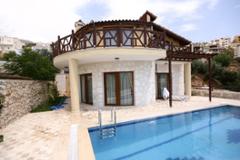 Furnished resale villa with annex