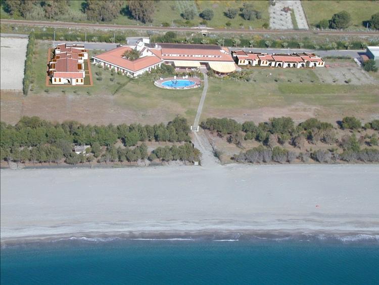 Commercial For Sale in Bianco, Reggio di Calabria, Italy