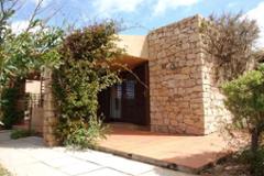 One bedroom apartment in a quiet location