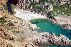 one bedroom apartment only 200mt from the sea