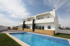 Luxury Townhouses near beach