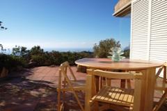 N18 sea-view villa with space private garden