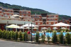 Sea-view apartments at 700 meters from Pizzo town center.