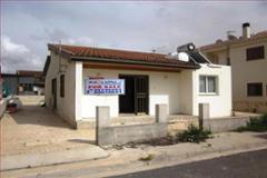 3 Bedroom Detached Bungalow - SOS1480