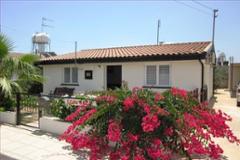2 Bedroom Bungalow with Title Deeds - SOS1200 