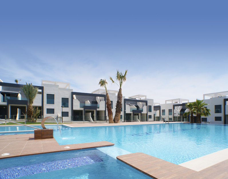 Villa - Bungalow For Sale in Campoamor, Alicante, Spain