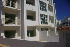 3 Bedroom Apartments Lagoa centre
