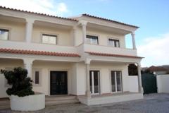 Villa / Townhouse Rio Maior