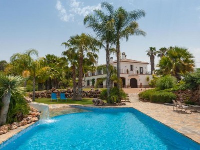 Villa - finca for sale in Alhaurín el Grande, Provincia de Málaga, Spain