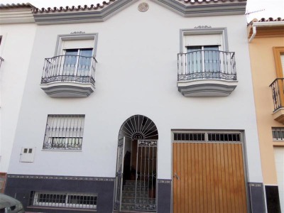 Villa - town house for rent in Coín, Provincia de Málaga, Spain