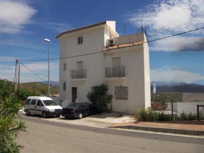 Villa - town house for rent in Guaro, Provincia de Málaga, Spain