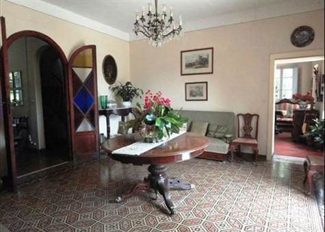 Villa For Sale in Capannori, Lucca, Italy