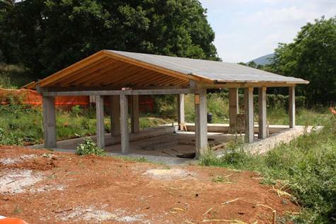 Villa - House For Sale in Lucca, Italy