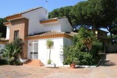 Villa - town house Calahonda