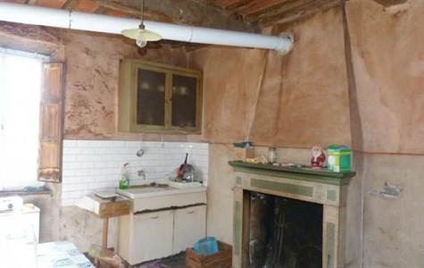 Villa - House For Sale in Borgo a Mozzano, Lucca, Italy