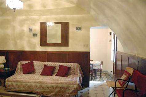 Apartment For Sale in Lucca, Italy